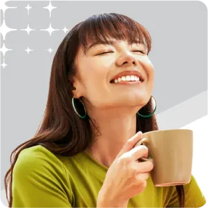 飲用咖啡、茶、有色素食物，可使顏色沉積形成牙黃。